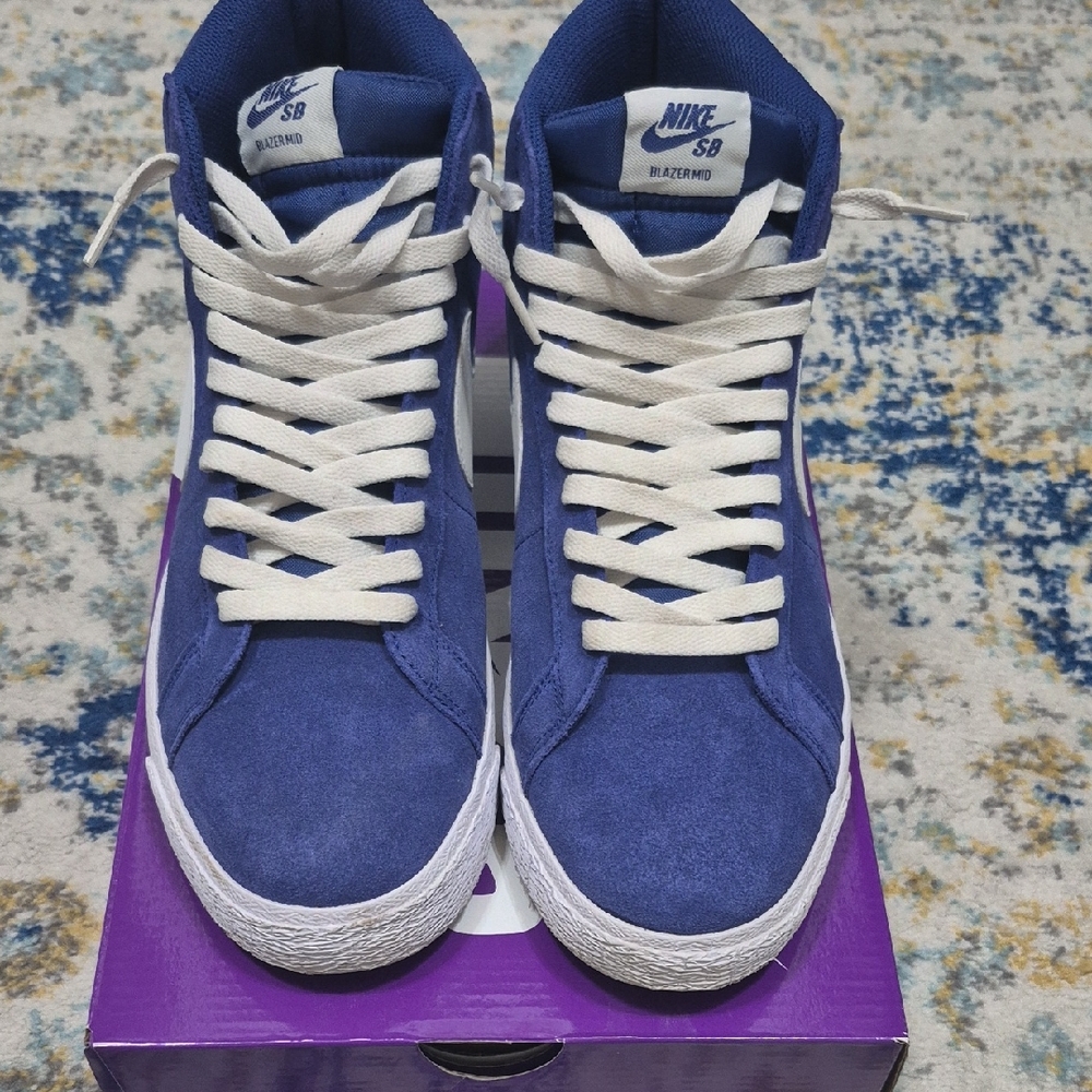 Nike SB Blazer Mid Blue and White Sneakers